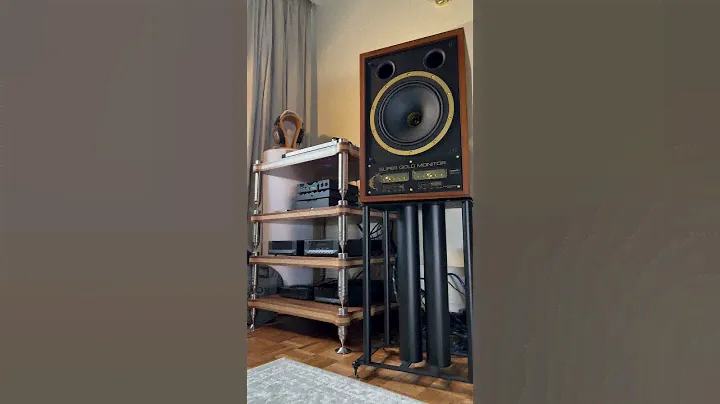 Tannoy, Montaudio and Chord Electronics playing Steve Strauss